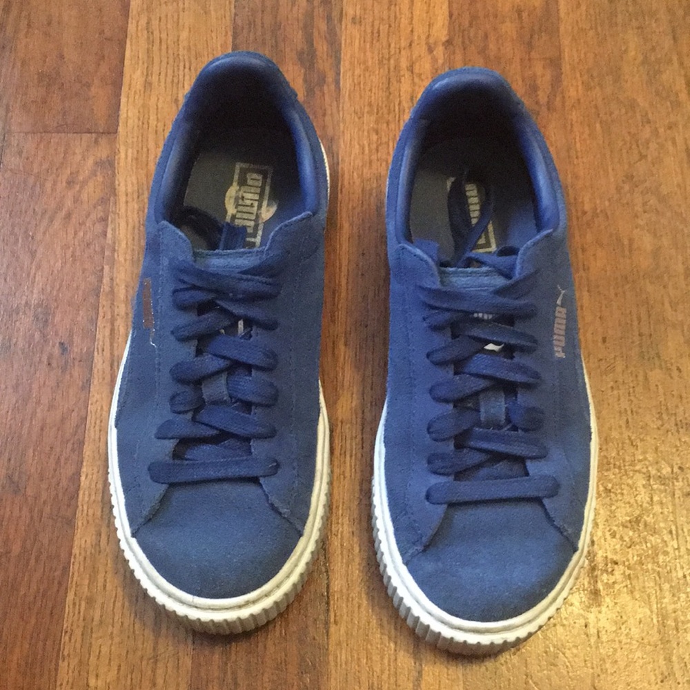 Blue on blue pumas 💙
